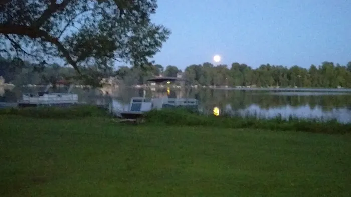 Larson's Resort 3