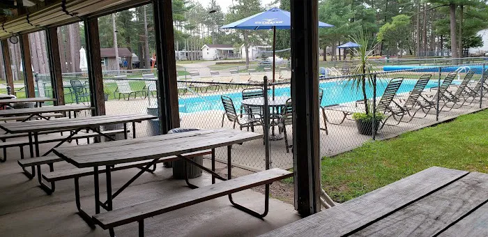 Buffalo Lake Camping Resort 2