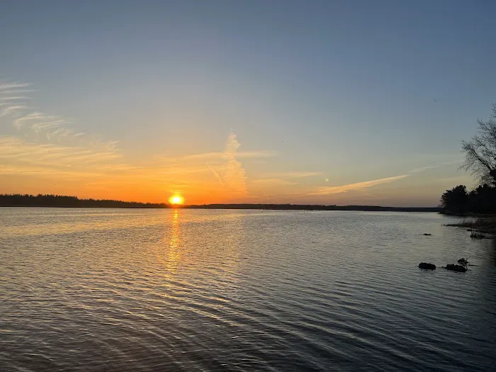 Lakeview Campground & Bar 7