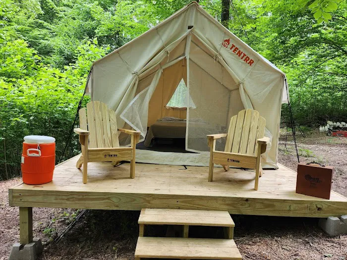Lazy Ferret Glamping 1