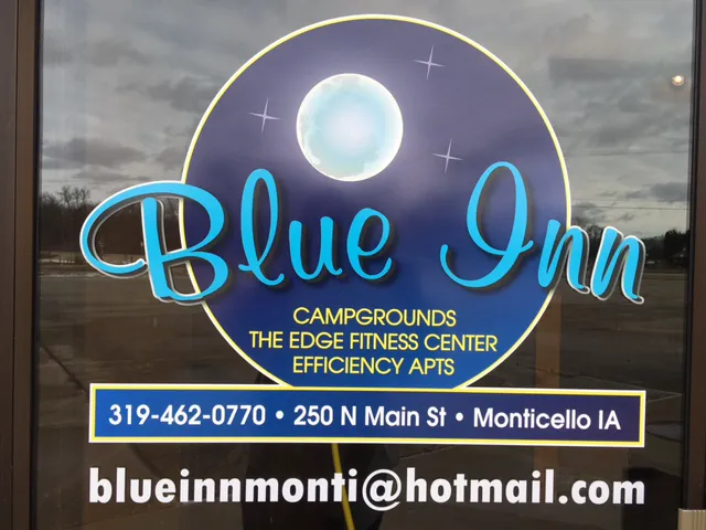 Blue Inn 4