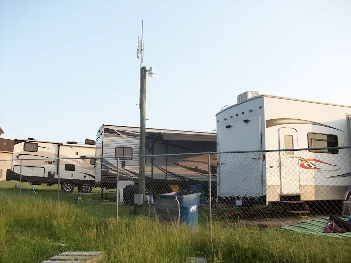 Hermann Horse RV and Camp park 2