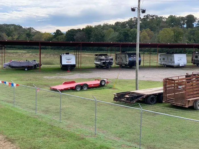 Caddo River Access RV Park & Rental 2