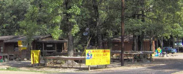 Miners' Camping 8