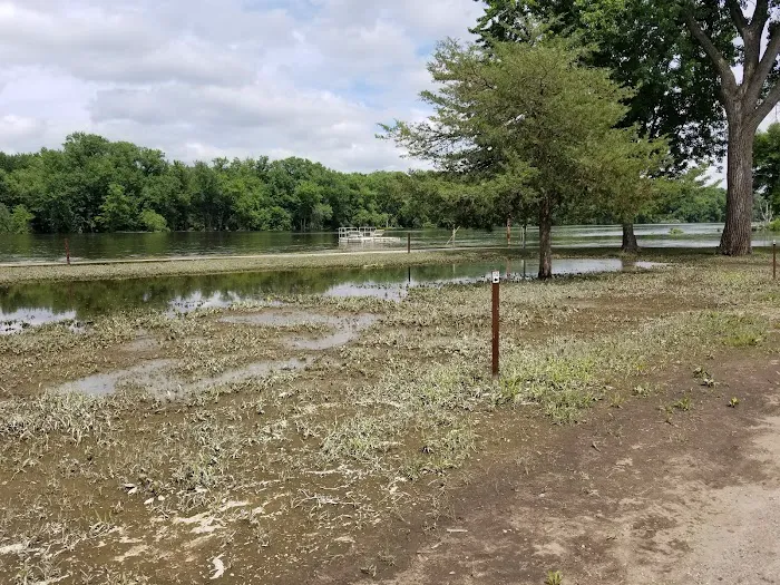 Prairie Island Campground 8