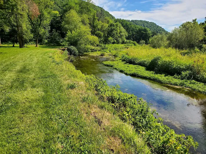 Red Barn Campground & Restaurant 9