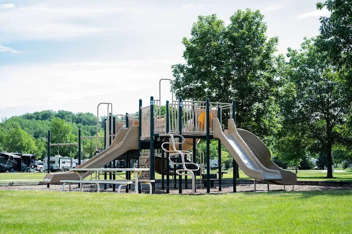 Deer Run Resort 1