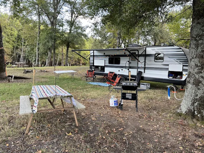 Reba's Marina Bait &RV @ Lucky Landing 2