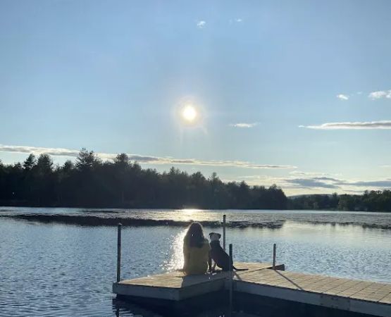 Charlies Lakeside Colony