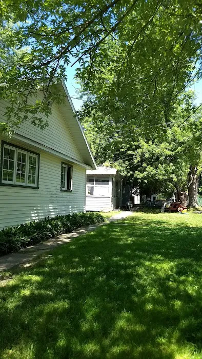 Charlies Lakeside Colony 1