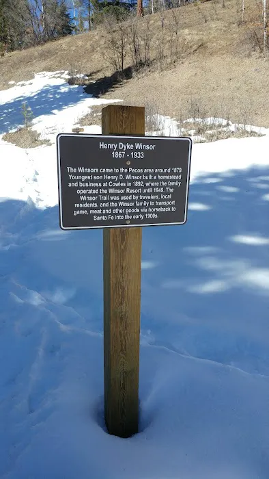 Winsor Creek Fishing Area and Trailhead 0