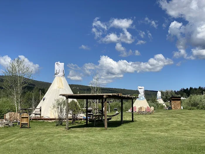 New Mexico Glamping Tipis 3