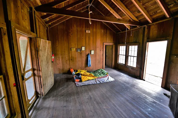Floyds Island Cabin 0