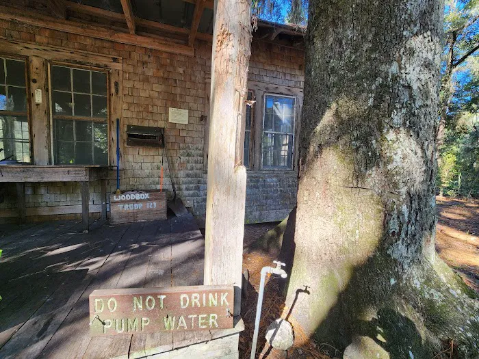 Floyds Island Cabin 4