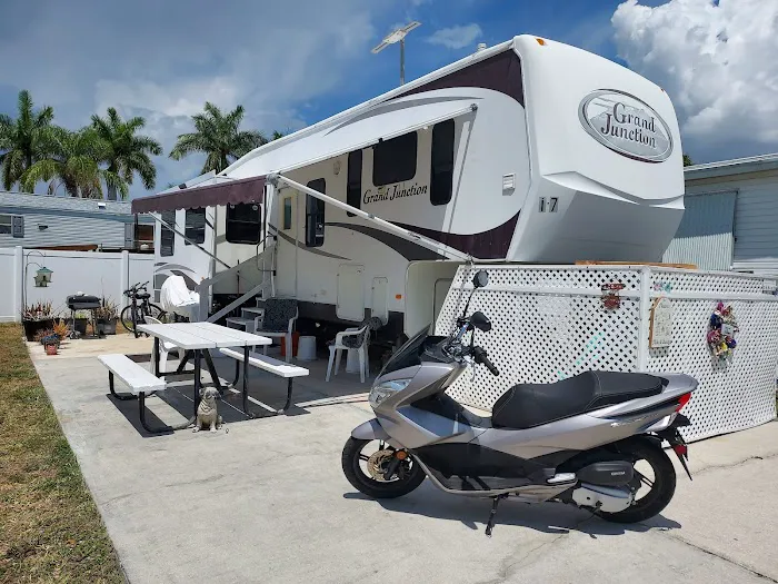 Encore Fort Myers Beach 7