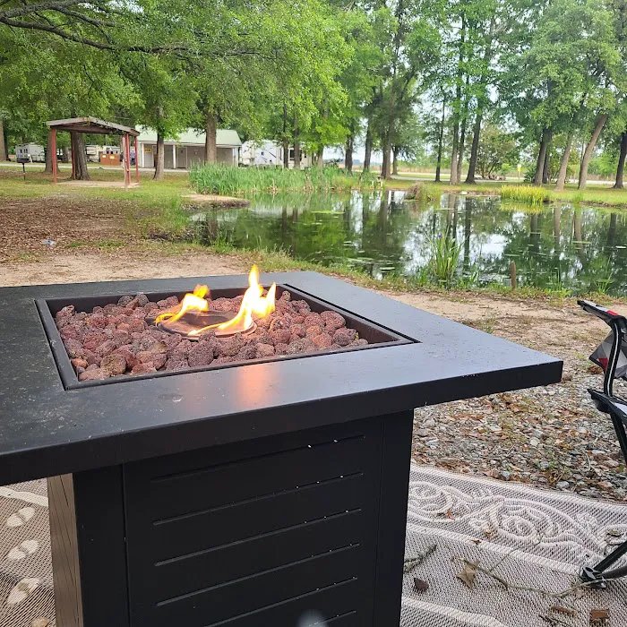 CreekSide RV Park & Campground 8