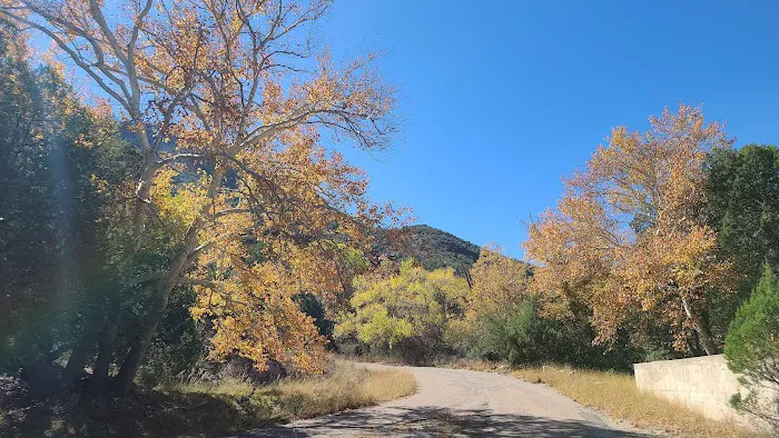 Lower Garden Canyon Park 8
