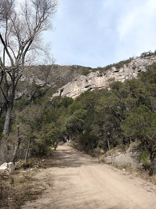 Lower Garden Canyon Park 9