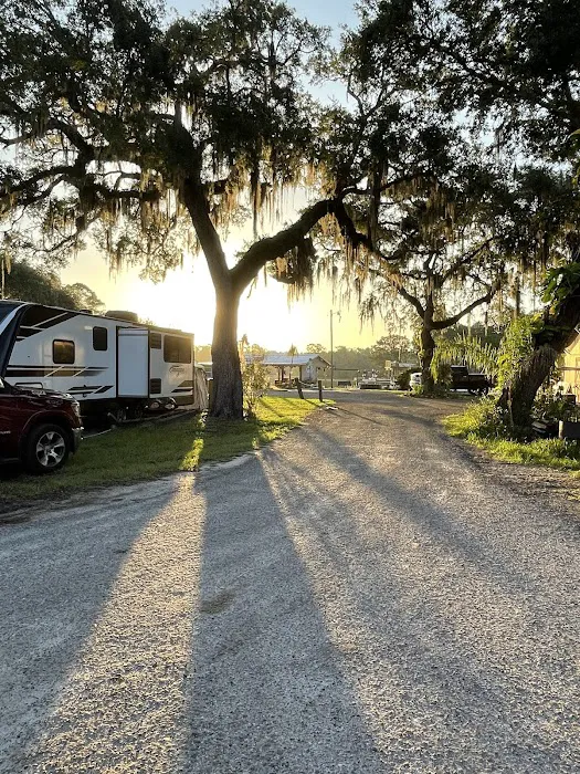 Mary's Fish Camp 9