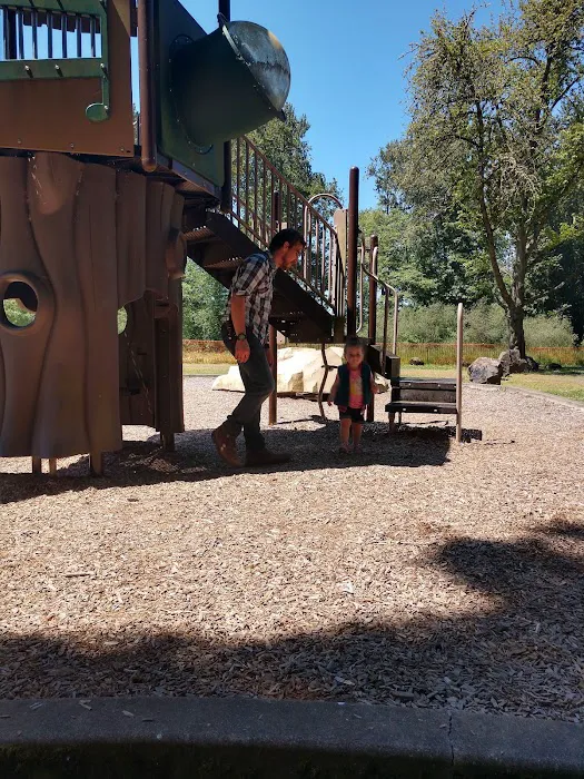 Pioneer Park 6