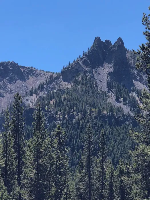 Chief Paulina Trailhead 4