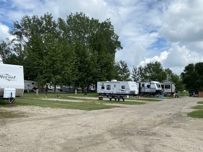 Woody’s Campground by the Lake 0