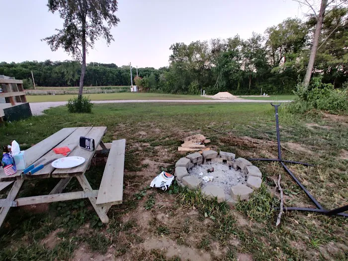 River Valley Campground And Cabin Rentals 6