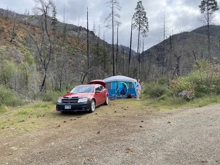 Briggs Creek Campground 4