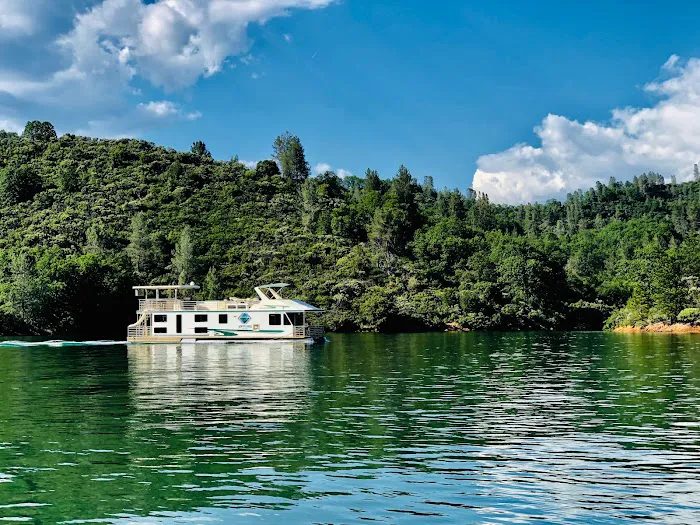 ANTLERS RESORT & MARINA 3