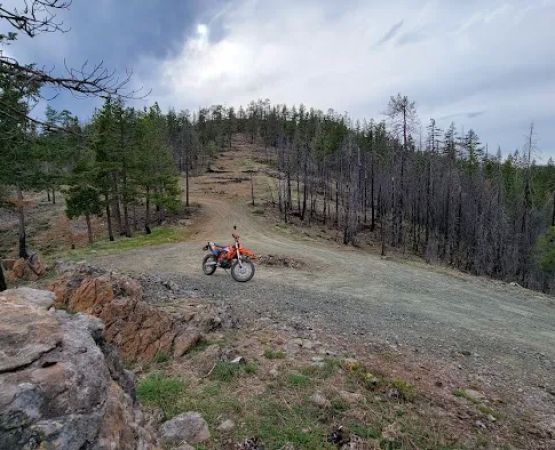 Mine Trail Campfire Lookout