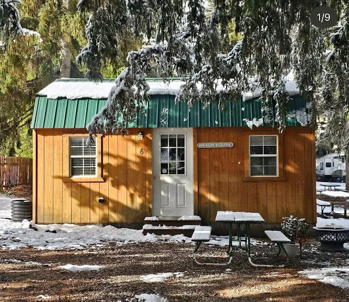 MANTUA WATERFRONT RV RESORT & CABINS 2