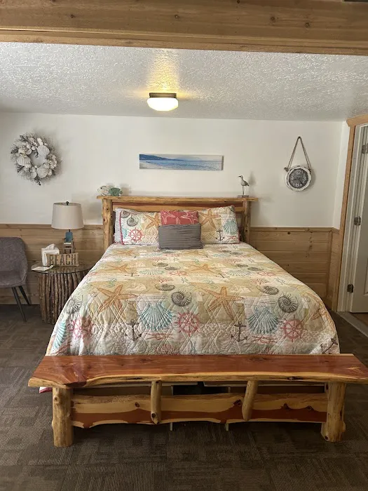 MANTUA WATERFRONT RV RESORT & CABINS 1