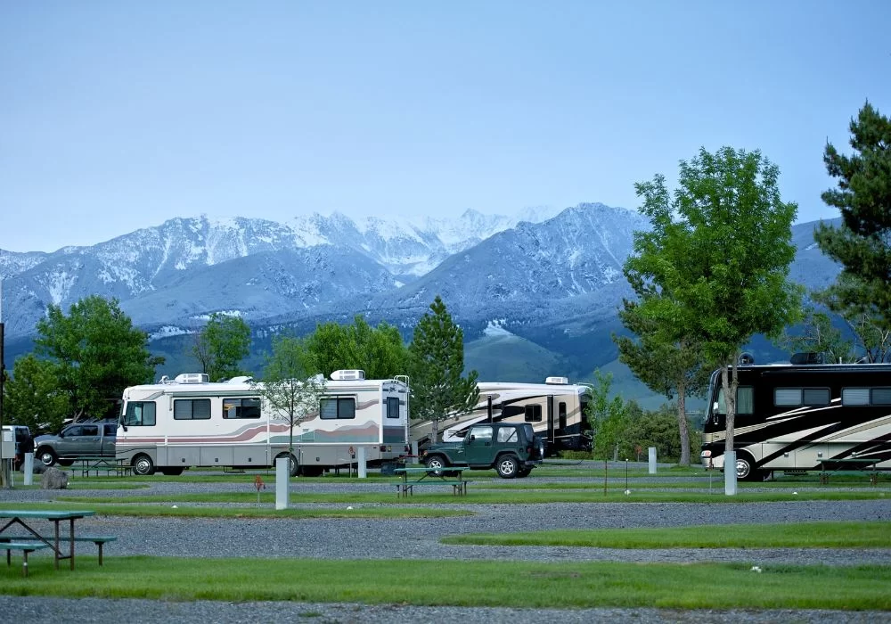 Discover the Best Lakefront Campgrounds in the US for an Unforgettable Outdoor Experience