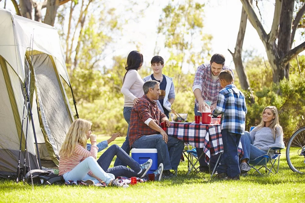 Delicious Camping Recipes for Large Groups USA That Everyone Will Love