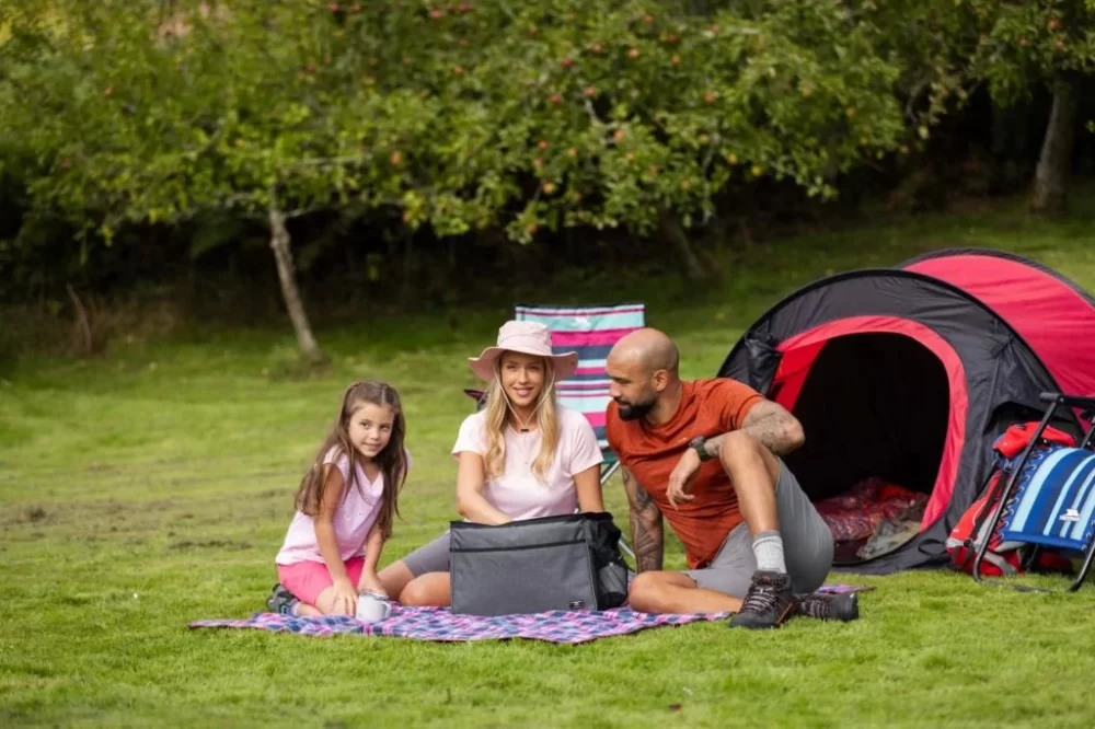 How to Pack a Tent and Camping Equipment Efficiently: Expert Tips for Your Next Trip