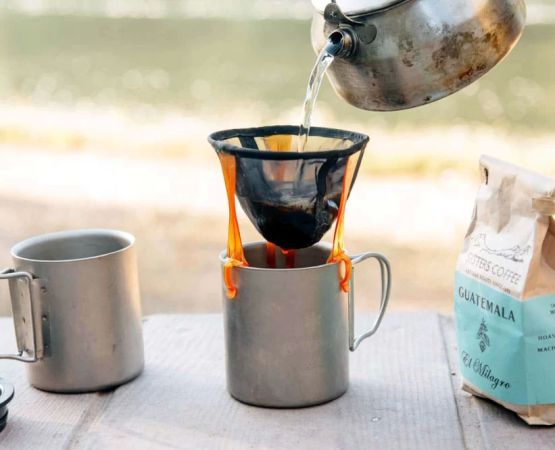 How to Use a Camping Coffee Maker for the Perfect Brew Outdoors