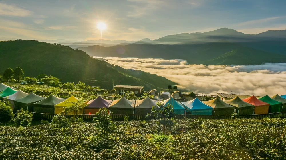 Secluded Camping Near Pristine Natural Waters: Discover the Best Locations