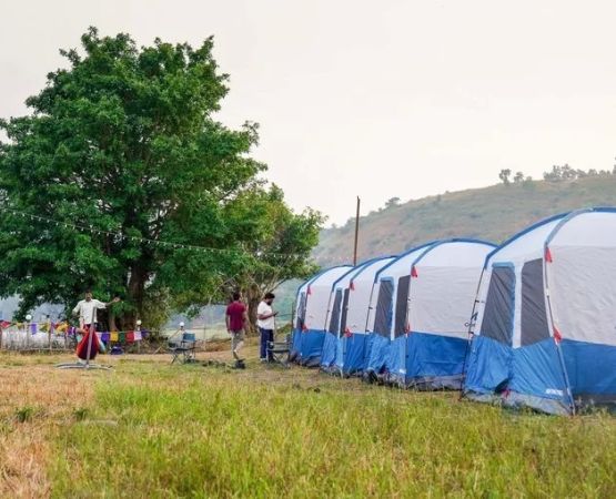 Lakeside Camping Adventures for Couples - Perfect Getaways for Romance