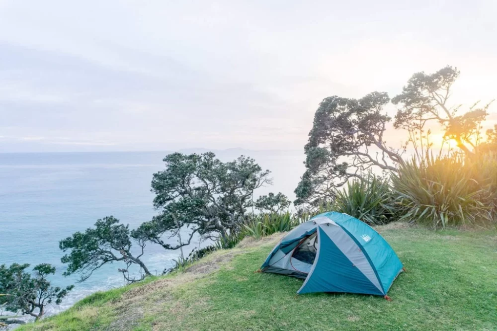 Scenic Camping by Crystal-Clear Beaches: The Ultimate Beachside Adventure