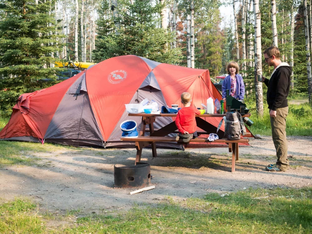 How to Make Camping with Kids More Fun: Tips and Ideas for Family Adventures
