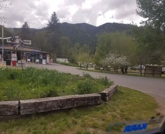 Turah Store and RV Campground