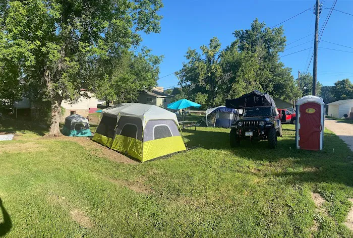Buddy's Campsite 0