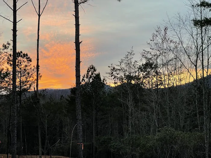 Peek of the Mountains Campground and RV Park 1