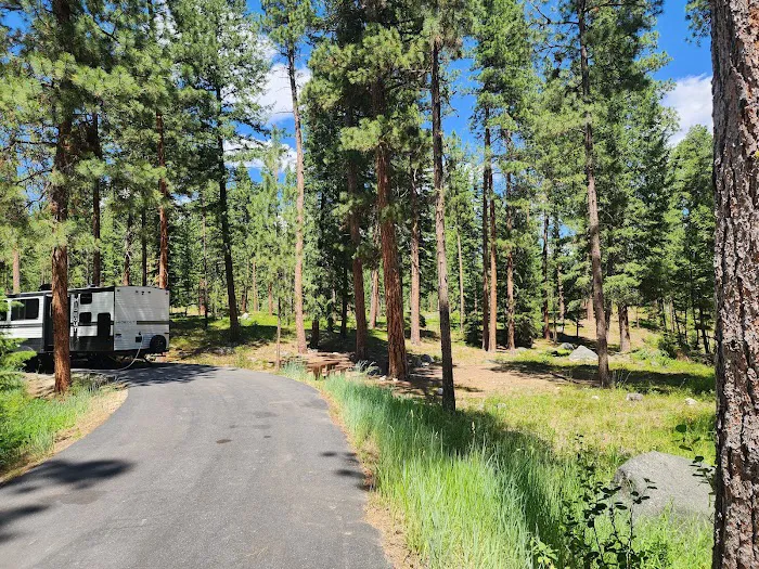 Lake Como Campground 2