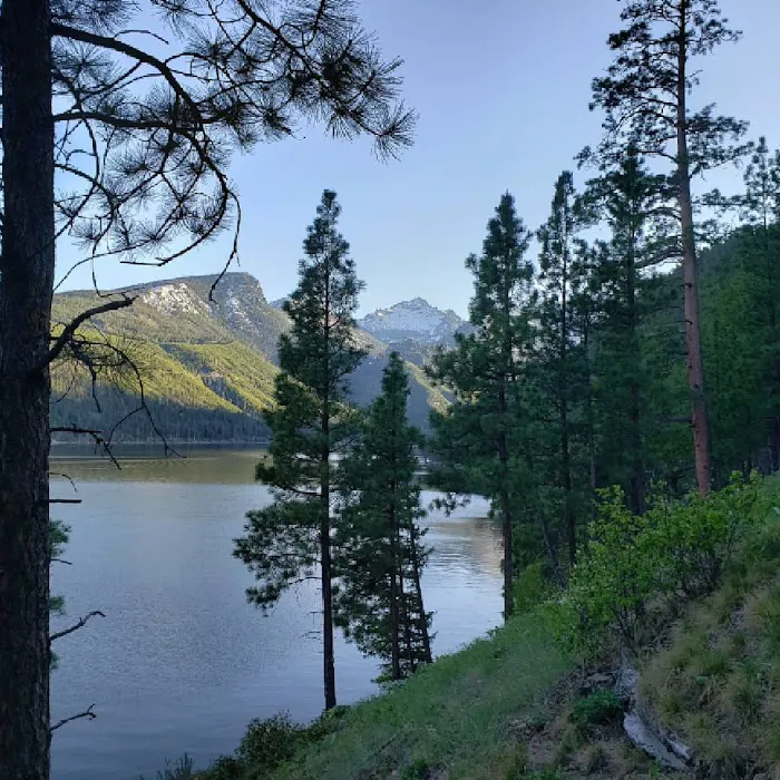 Lake Como Campground 7