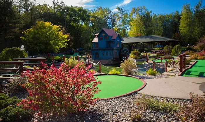Lake Shore Resort 4
