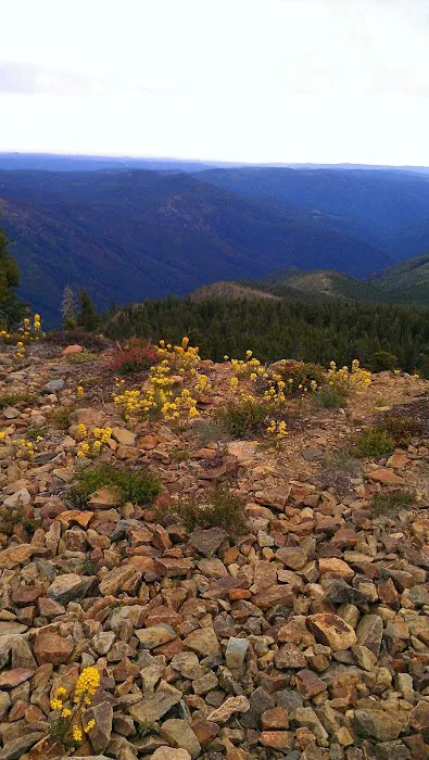 LAKES BASIN 7