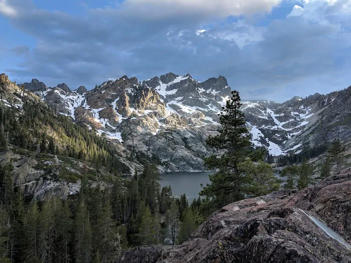 LAKES BASIN 6