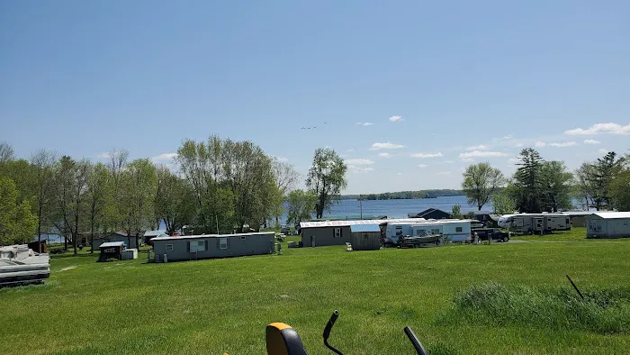 The Lake Club at Black Lake 0