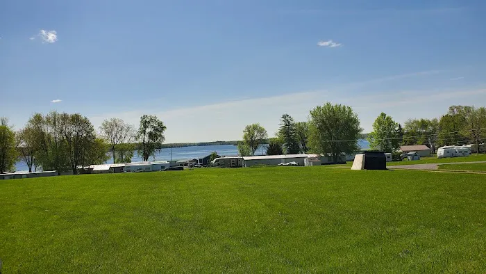 The Lake Club at Black Lake 9